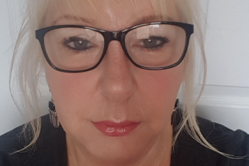 Sharon Spindler - Chief Executive of Dhiverse